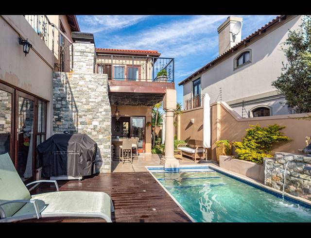 3 BEDROOM HOUSE TO LET IN BIG BAY